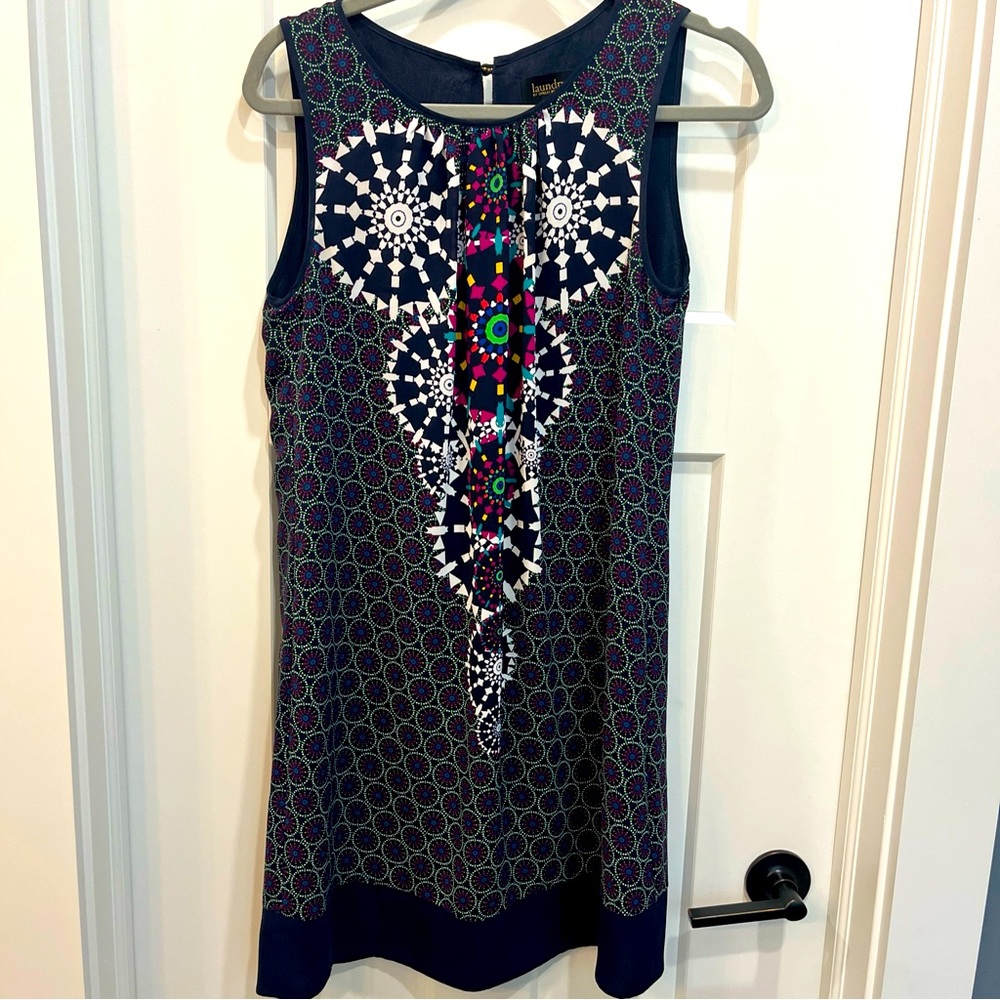 Laundry By Shelli Segal Size 8 Sleeveless Navy Shift Dress